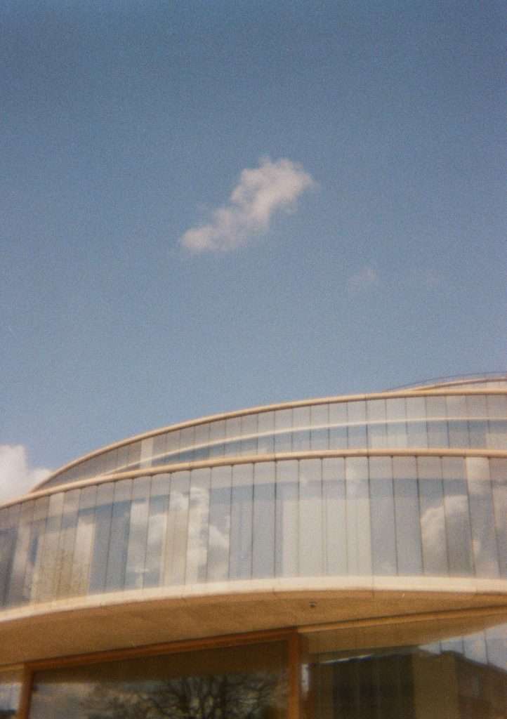 Test shots taken with the Alfie TYCH+ with Flic film Apollo 18 (400 shot at 200)
