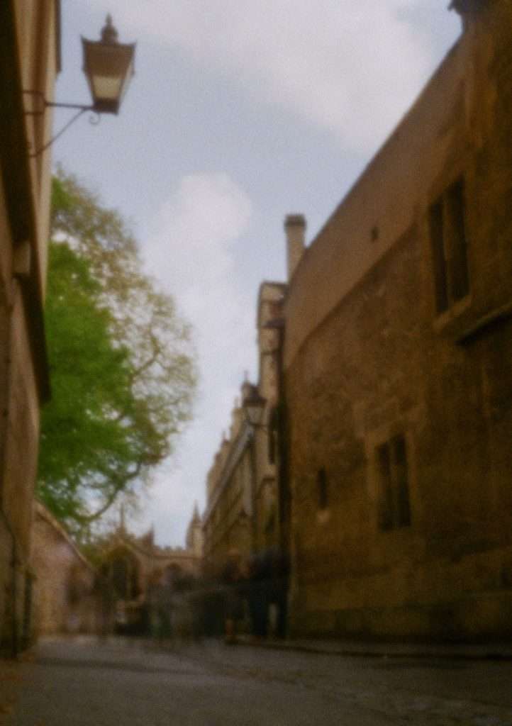 Test shots taken with the Alfie TYCH+ with Flic film Apollo 18 (400 shot at 200)