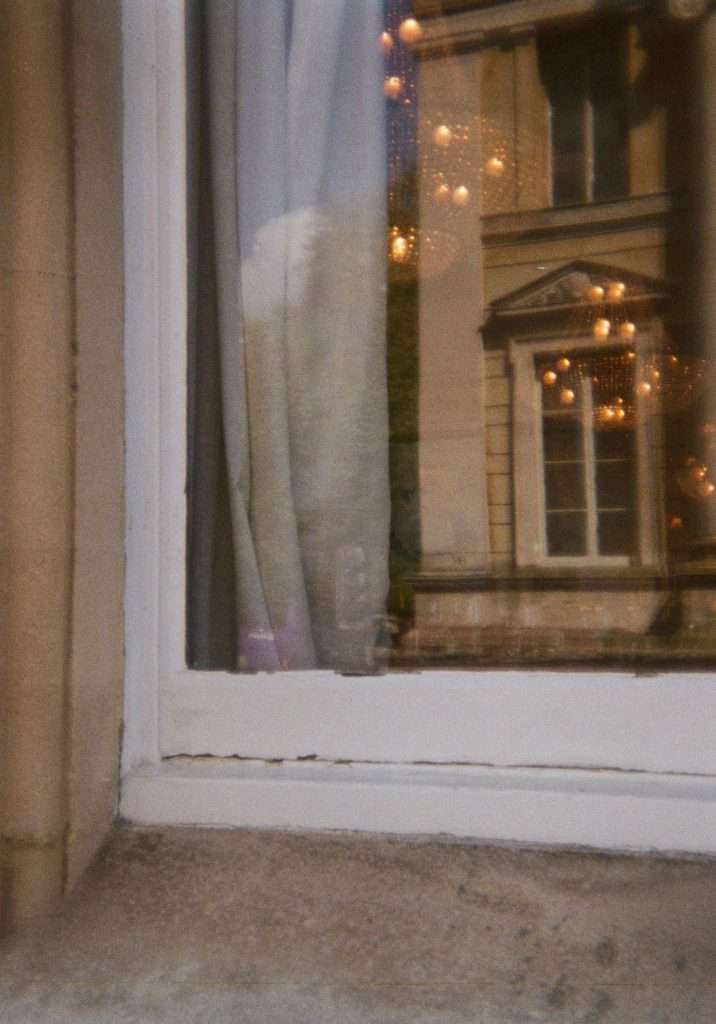 Test shots taken with the Alfie TYCH+ with Flic film Apollo 18 (400 shot at 200)