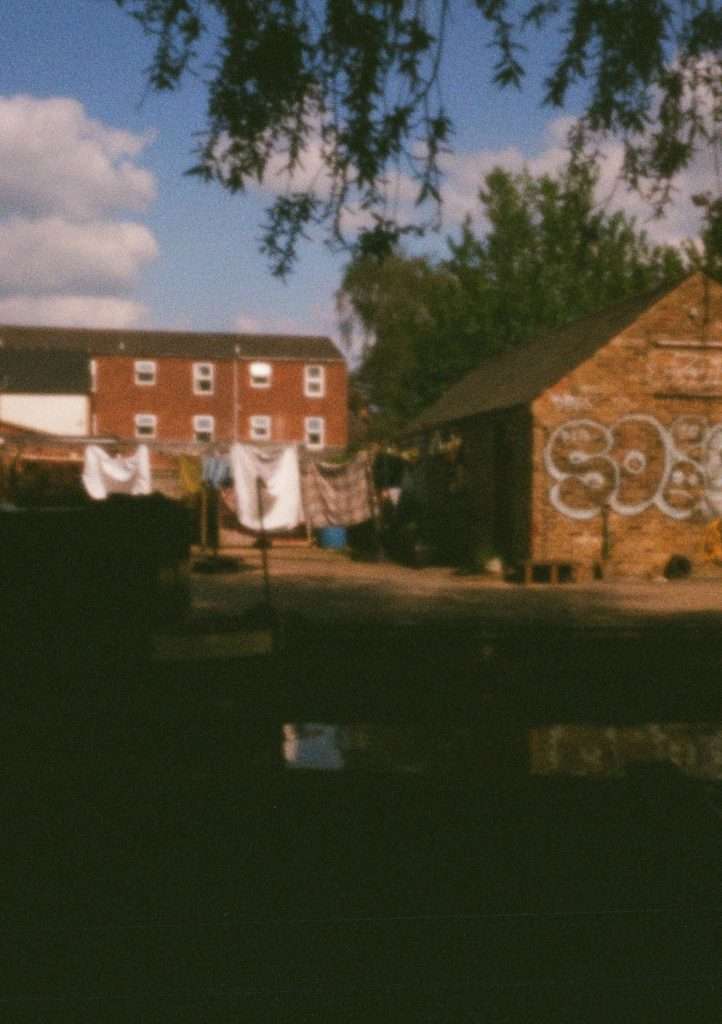Test shots taken with the Alfie TYCH+ with Flic film Apollo 18 (400 shot at 200)